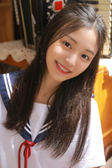 泳池里强摁做开腿呻吟漫画视频